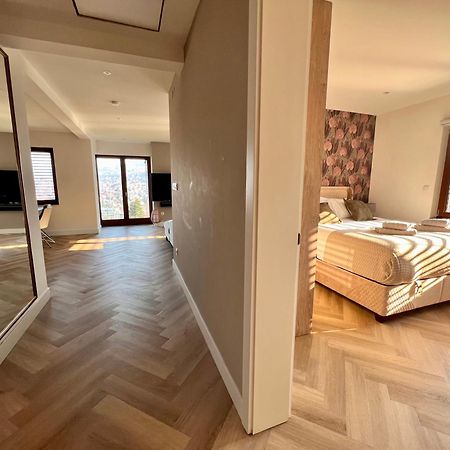 The Penthouse Sarajevo Apartment Exterior photo