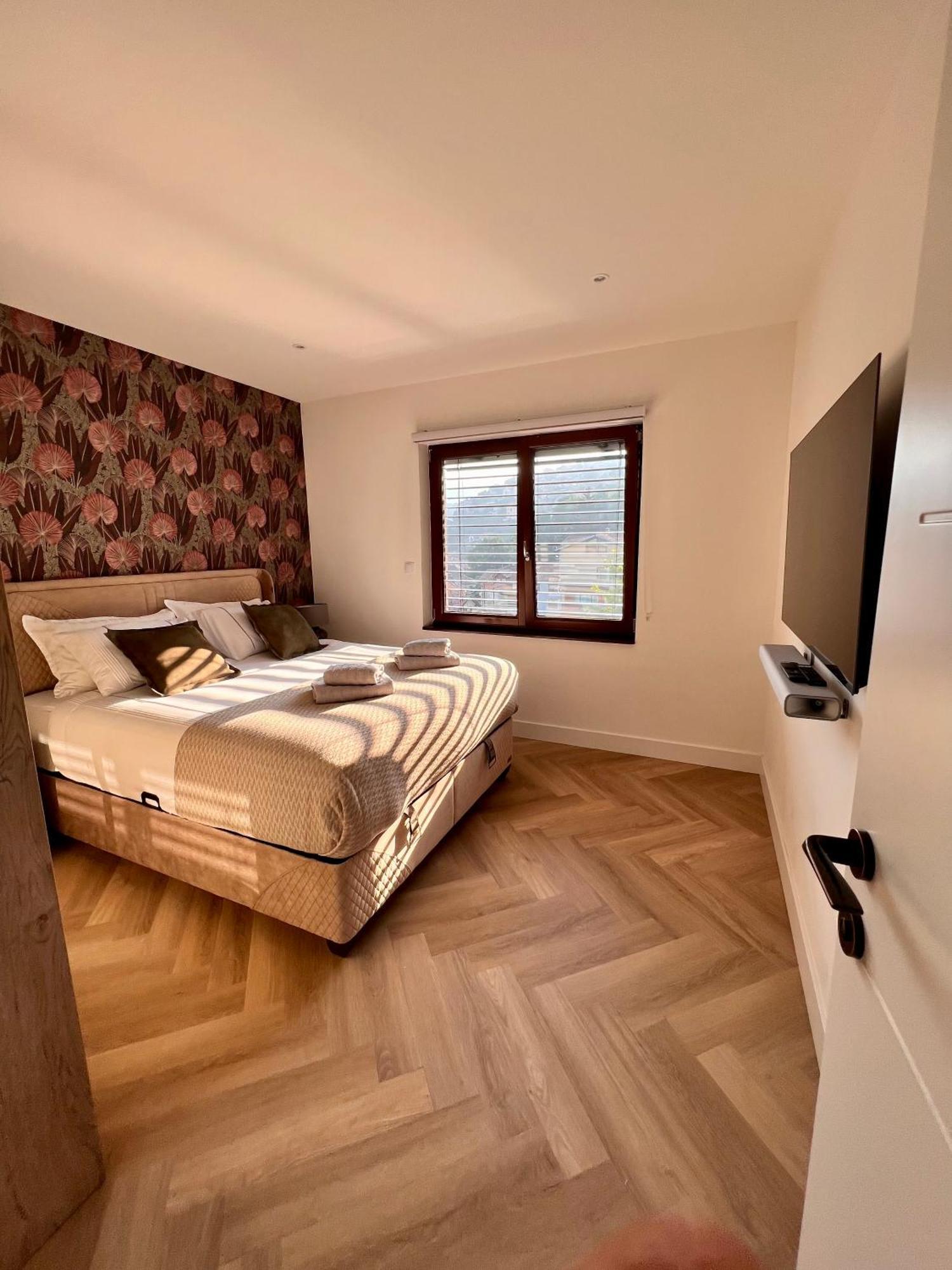 The Penthouse Sarajevo Apartment Exterior photo